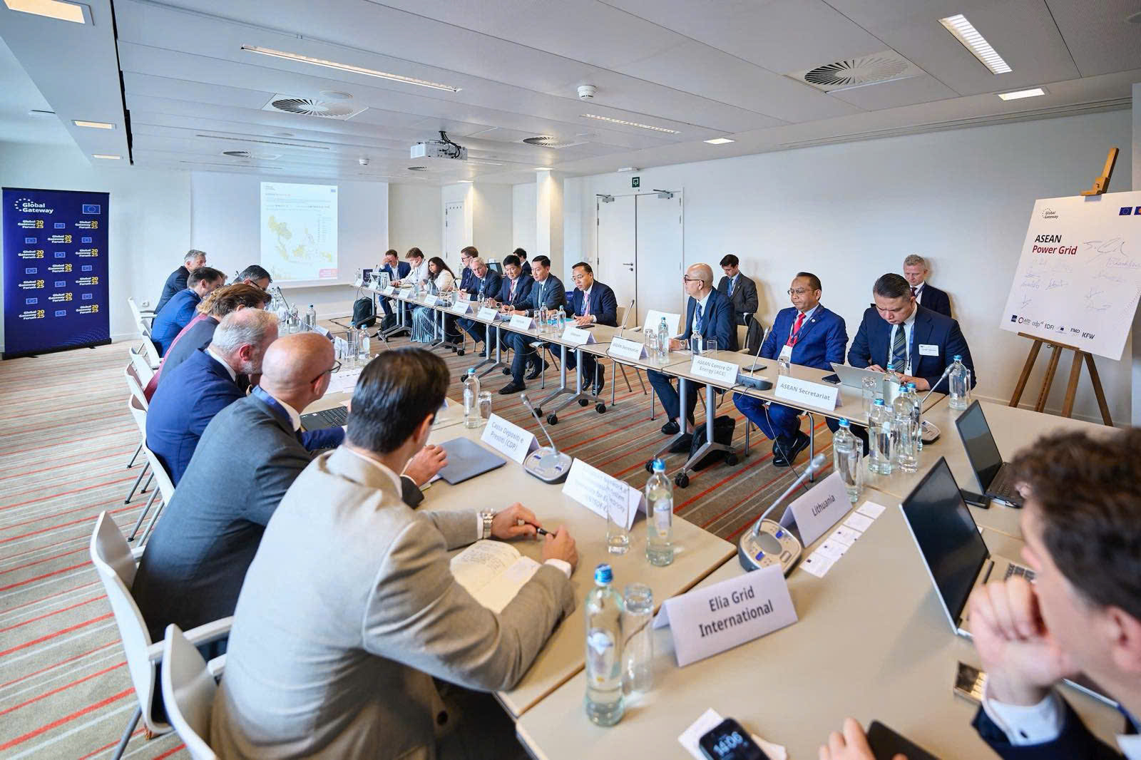 Promoting the Vietnam–EU Energy Partnership at the 2nd Global Gateway Forum